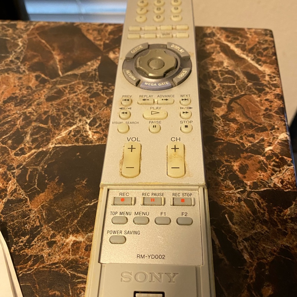 Sony RM-YD002 TV Remote Control Fully Tested & Working - Picture 6 of 10